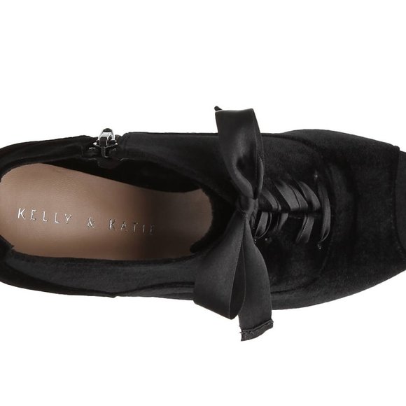 Kelly & Katie 4" Lace Up Open Toe heels - Picture 3 of 4